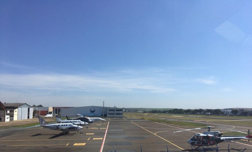 Vista do Aeroporto Estadual de Campos dos Amarais, em Campinas/SP